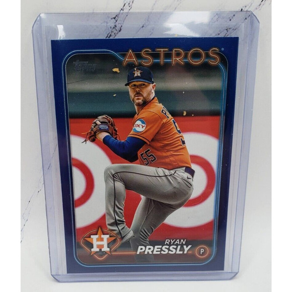 2024 Topps Series 1 Ryan Pressly Royal Blue Parallel #331 Houston Astros - Picture 1 of 4